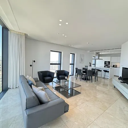 Skyhigh Park View شقة *