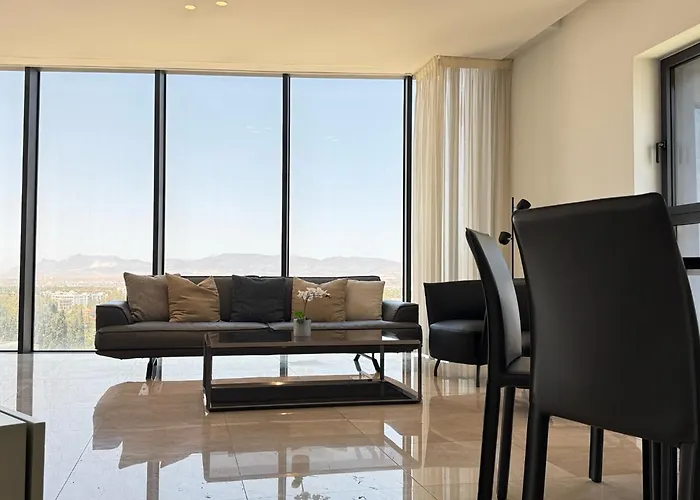 Skyhigh Park View Lägenhet