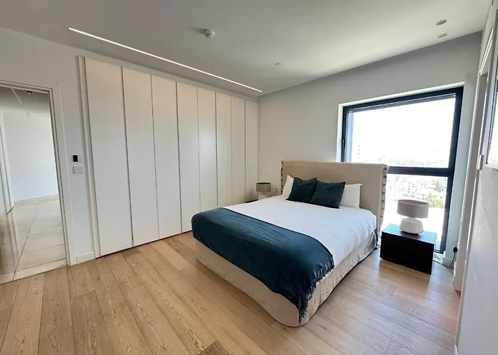 Skyhigh Park View Lägenhet *